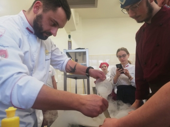KURS NOWOCZESNE TECHNOLOGIE W GASTRONOMII (1)