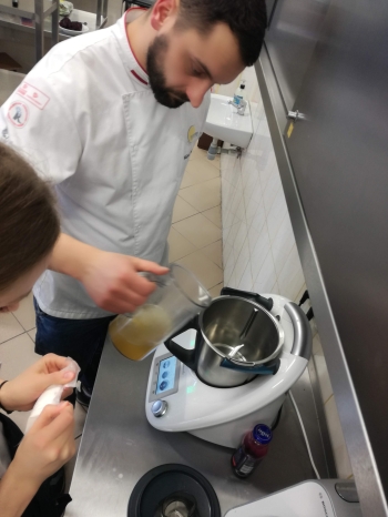 KURS NOWOCZESNE TECHNOLOGIE W GASTRONOMII (21)